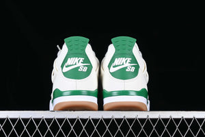  Nike SB Air Jordan 4 Pine Green AJ4 